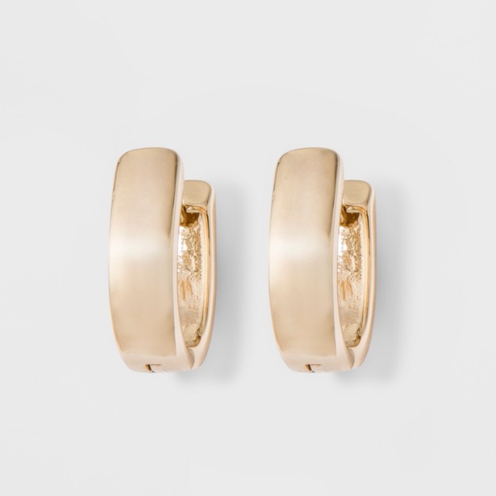 ⭐️ a new day Gold Hoop Earrings